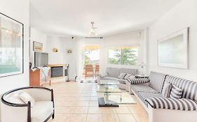 Kate'S Beach Villa